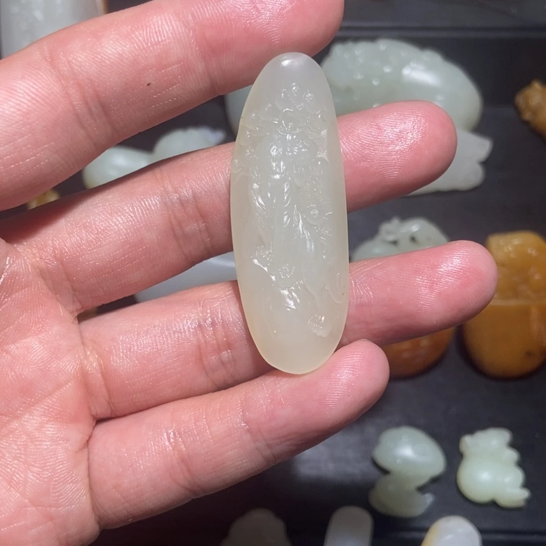 和田玉颈饰未镶嵌平*