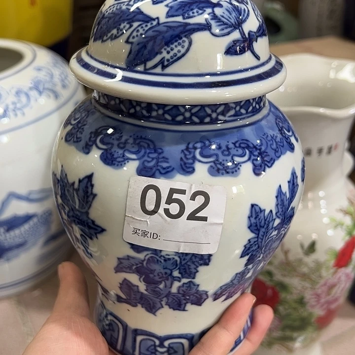 瓷片瑕。。。。。。。。。。。。。。。，