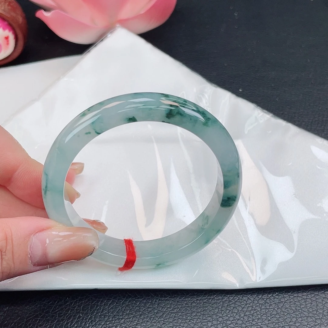 翡翠未镶嵌手镯55,8正圈冰飘花