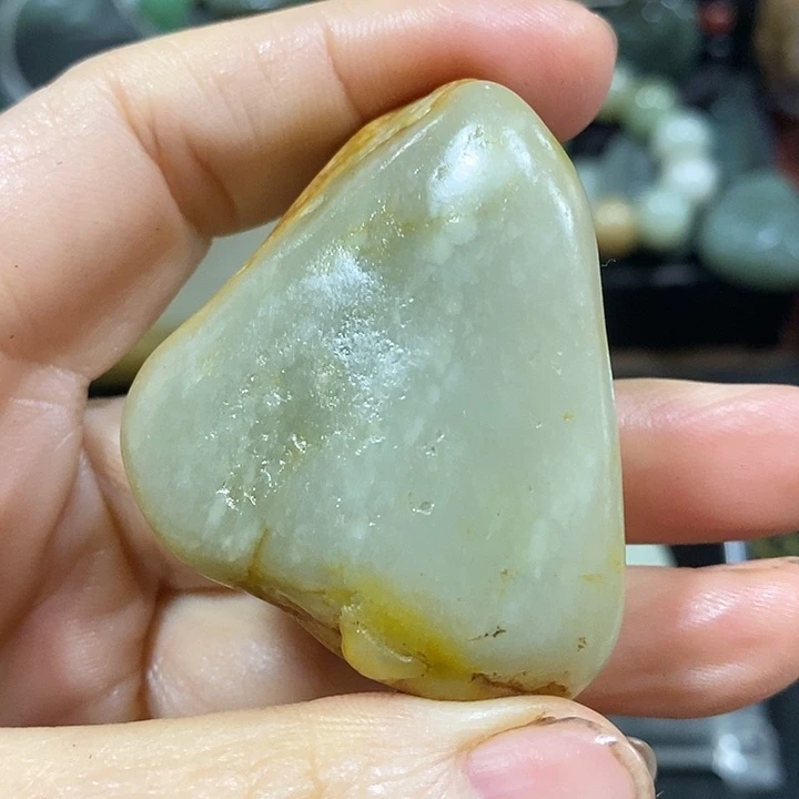 和田玉（糖玉）未镶嵌挂件