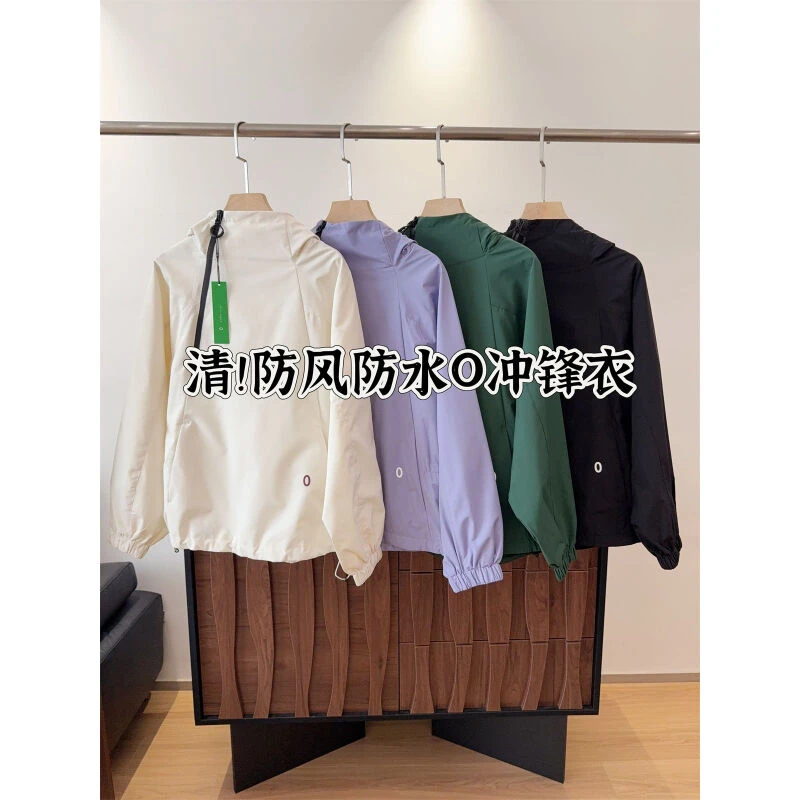 重磅清仓！！连帽宽松ykk斜拉链防泼水机能户外冲锋衣外套女