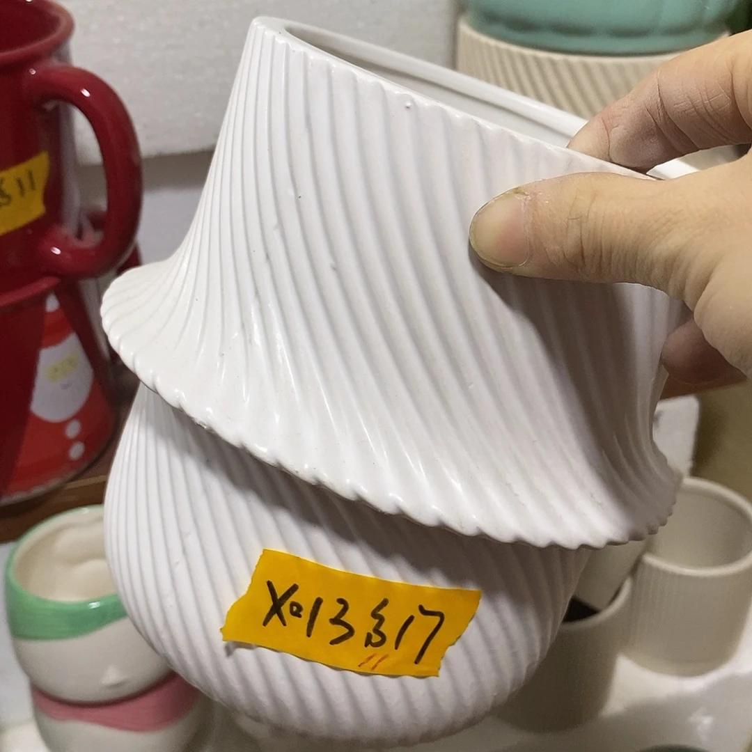 杯子陶陶盆有孔 瑕疵介意勿拍