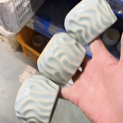 3个3083·当场直播凑9发·慎拍·全是福利·