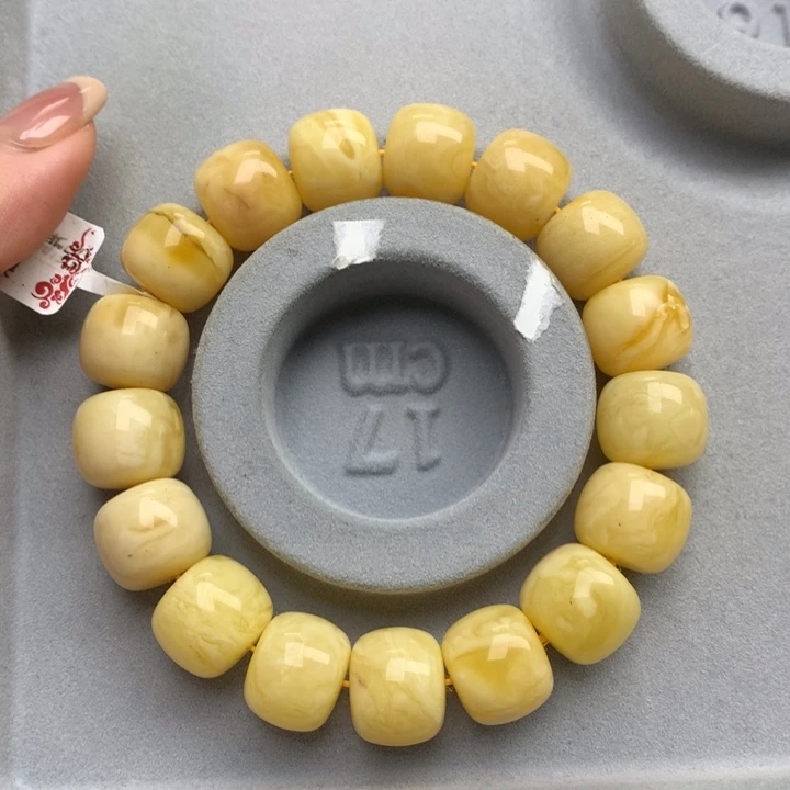 未镶嵌琥珀珠宝奇石7