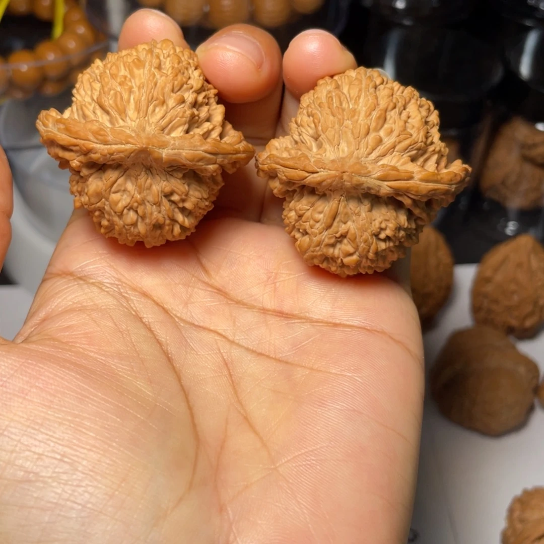 文玩核桃把件满山星福利