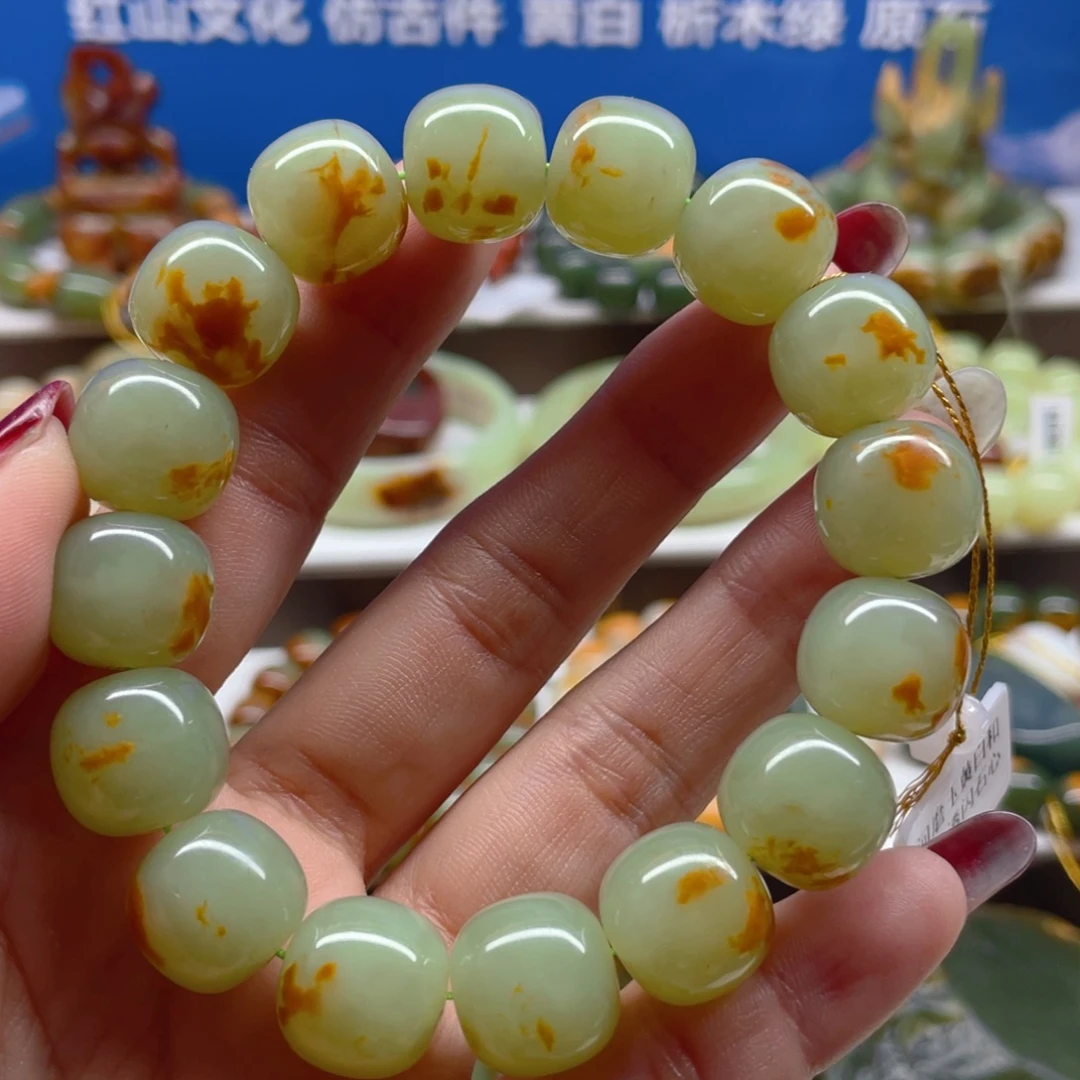 透闪石质玉未镶嵌手串