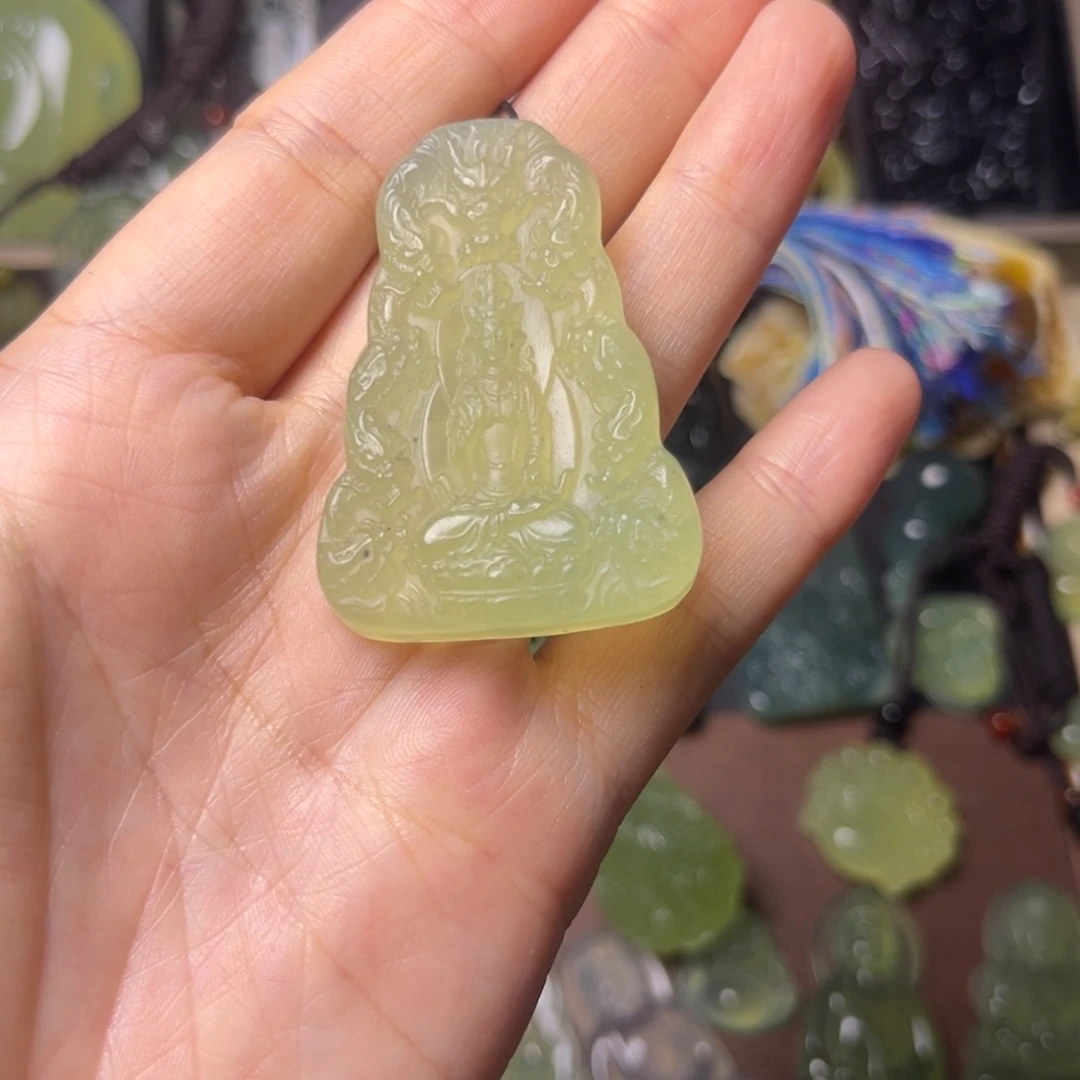 蛇纹石玉未镶嵌吊坠(不含链)