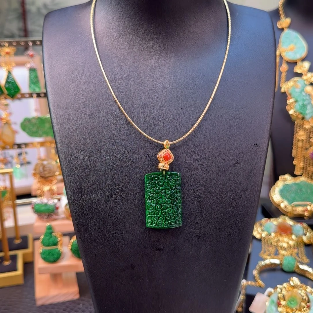 翡翠未镶嵌吊坠(不含链)福利款花青吊坠