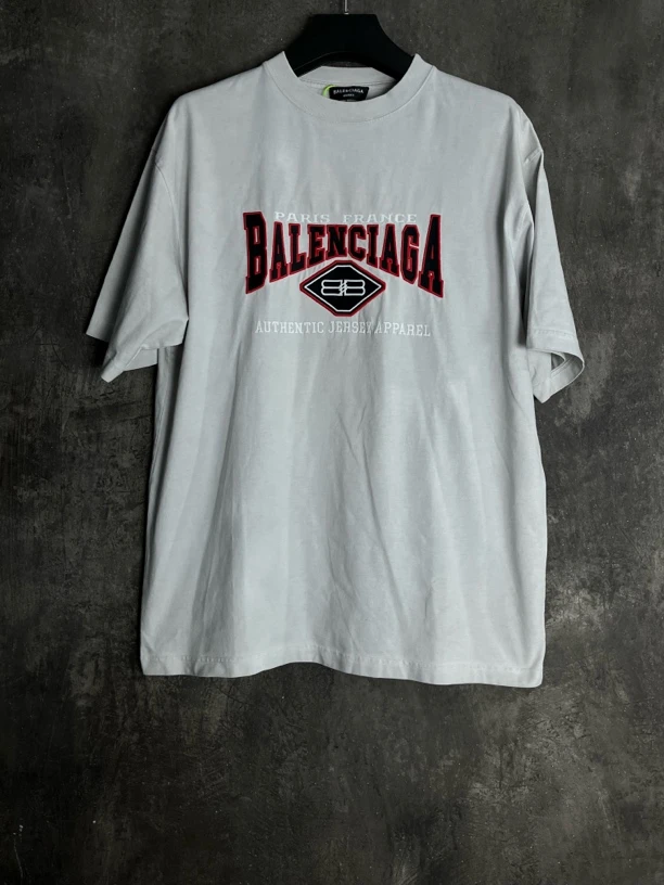 全新未使用 Balenciaga/巴黎世家 S码*1/双B蝙蝠侠刺绣短袖/04110