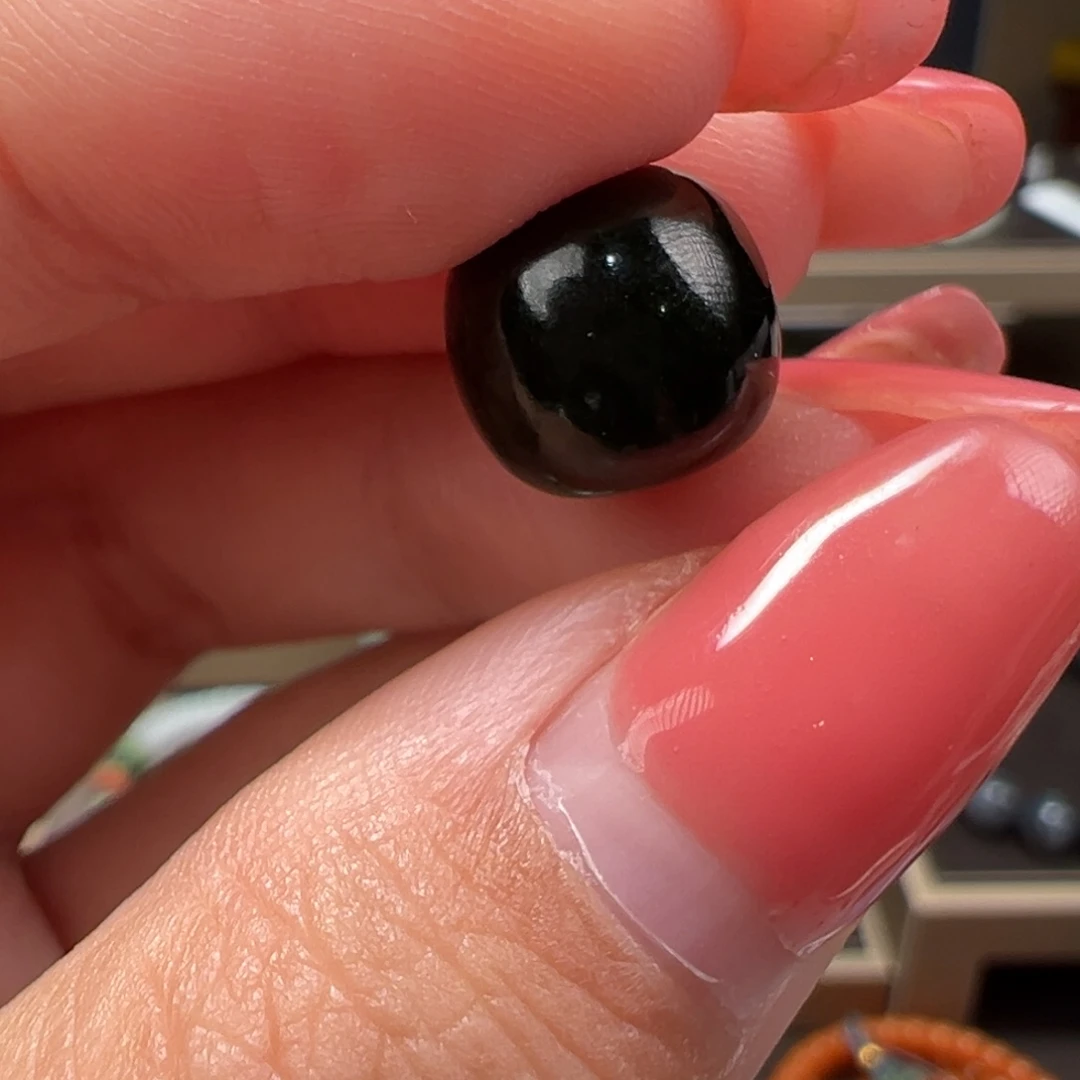 和田玉未镶嵌颈饰红皮碧玉单珠老型