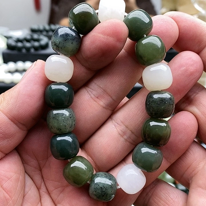 【闪购商品】未镶嵌手链和田玉14四色