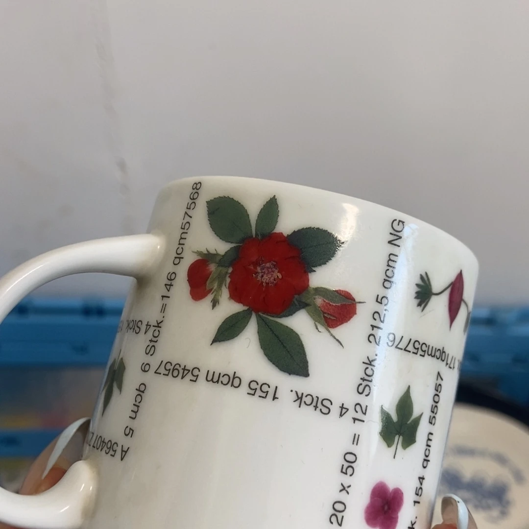 摆件m***y陶瓷哈哈哈哈哈