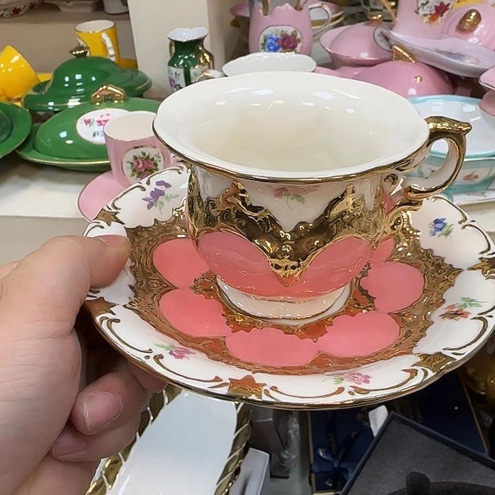 鹿与海陶瓷有限公司