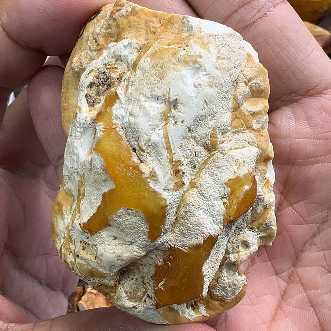 定制琥珀未镶嵌瓷白花蜡手把件吊坠