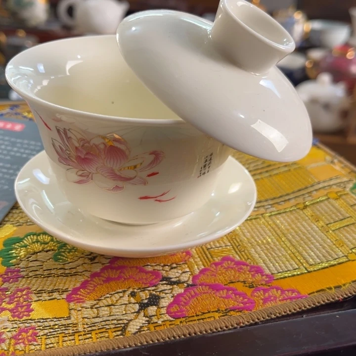 一盖碗两个杯高端茶器撤柜价格