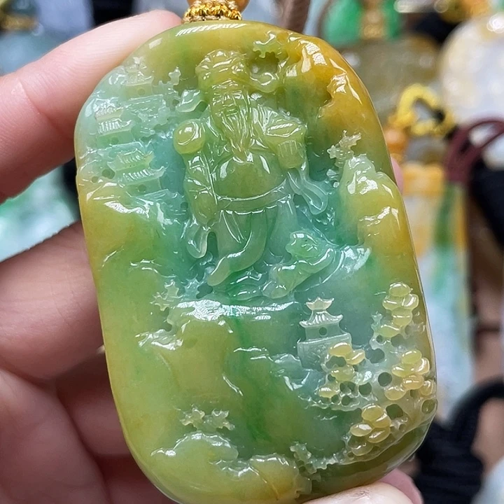 翡翠未镶嵌颈饰饺*皮天然