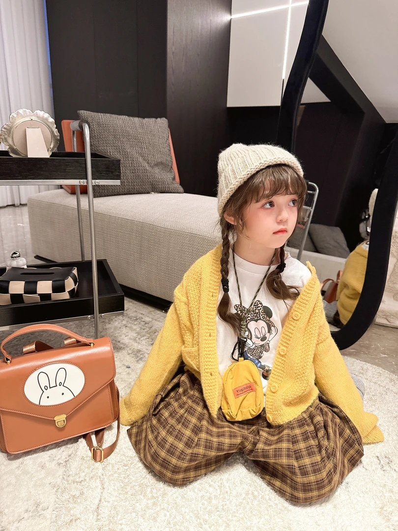 【馒头家】3【现货】黄色毛衣开衫外套春秋季女童细腻蓬松柔软百搭