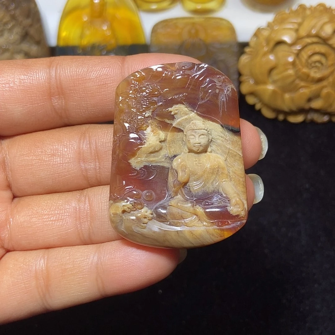 琥珀未镶嵌颈饰缅甸天然琥珀吊坠