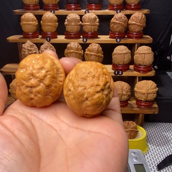 文玩核桃把件肌肉达摩19