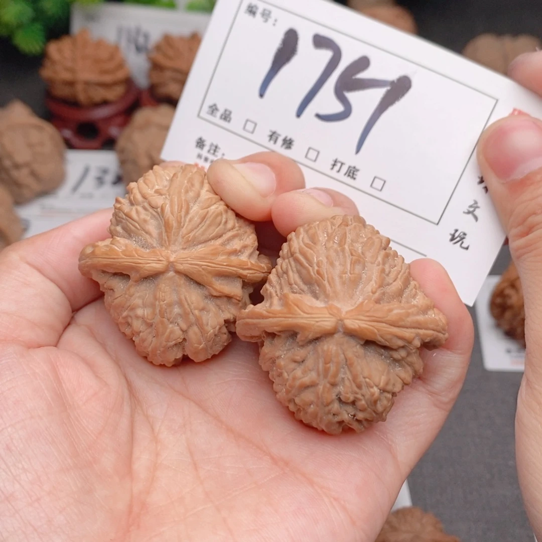吊坠文玩核桃40白狮子1751