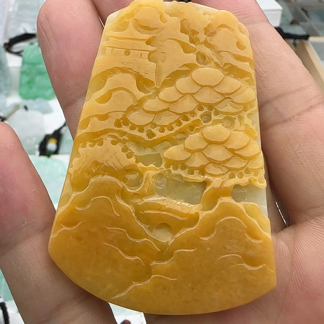 翡翠未镶嵌颈饰翡翠