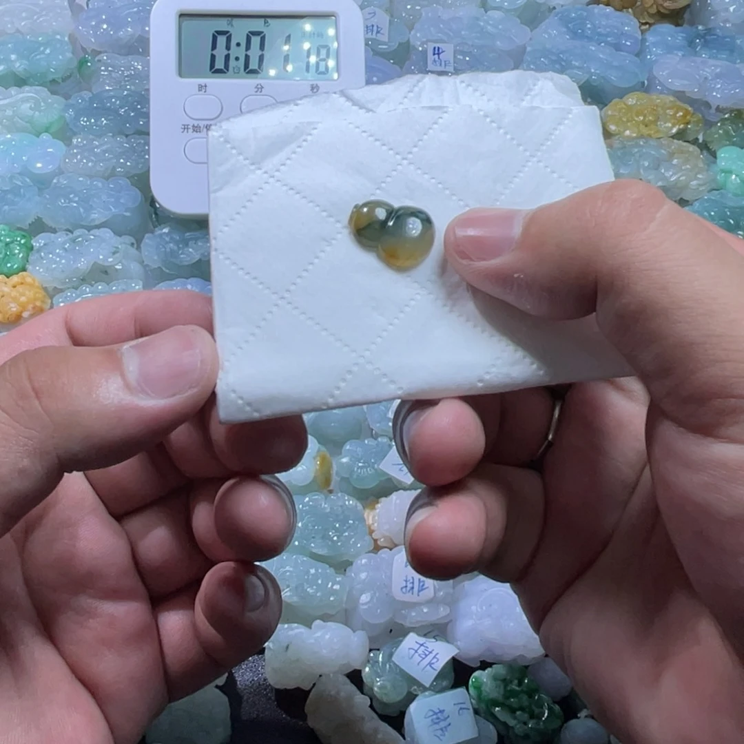 水***水翡翠未镶嵌颈饰天然