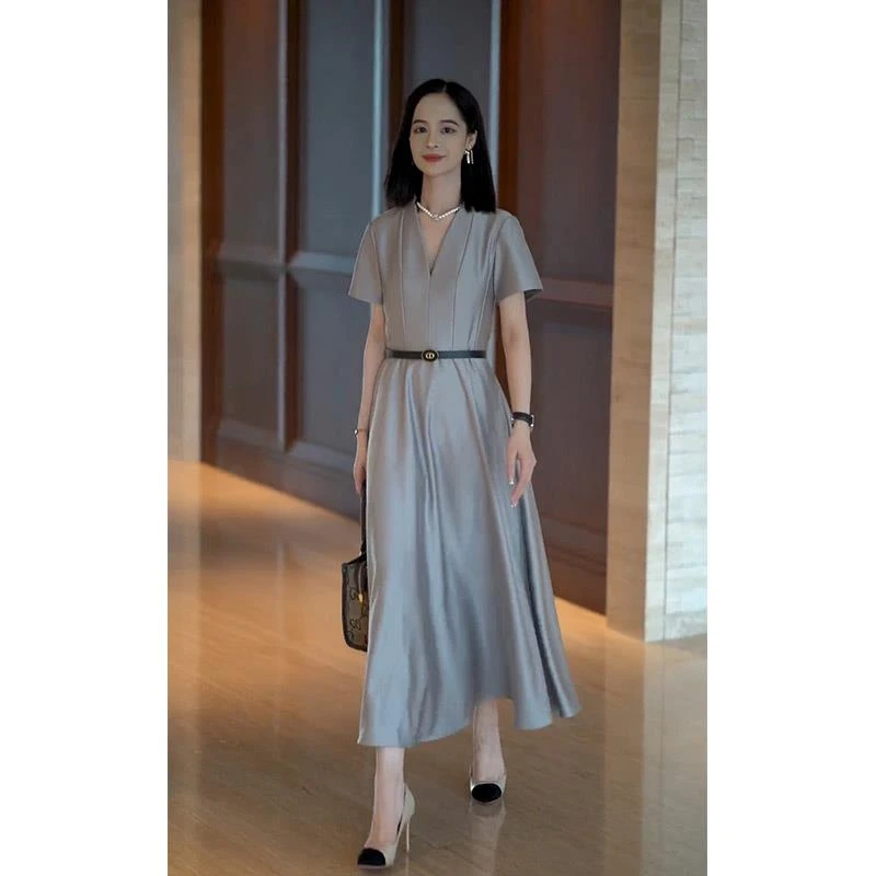欧货2025新款裙子高端奢华时尚女装轻熟御姐风气质收腰醋酸连衣裙