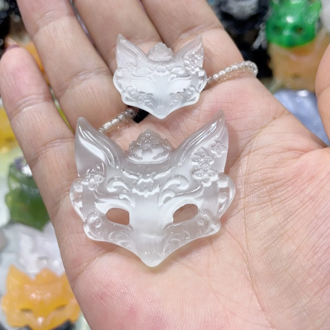 【闪购商品】未镶嵌岫玉颈饰狐****王60猫眼手牌