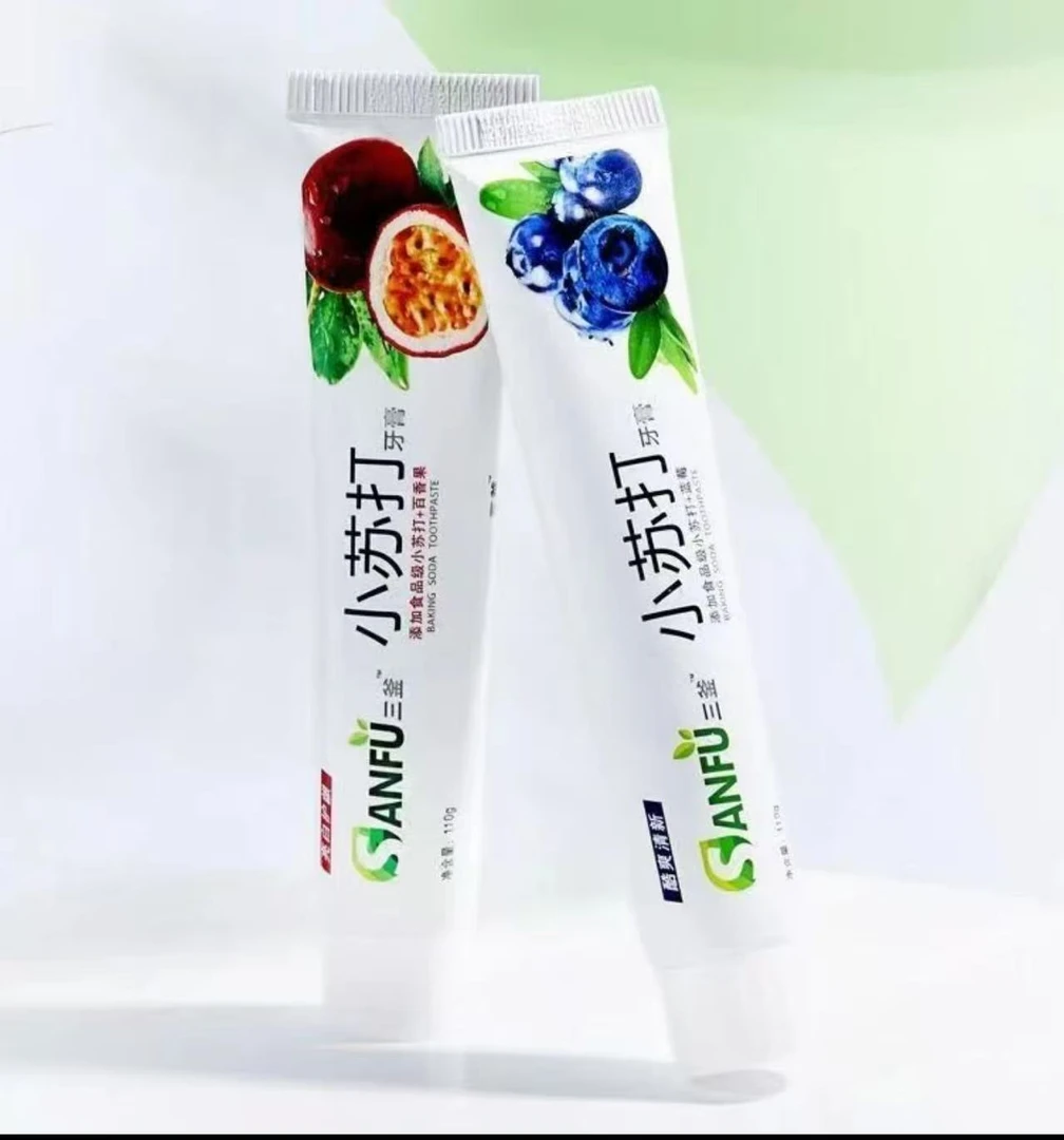 小苏打水果牙膏亮白牙齿去黄去渍清新口气护龈健齿