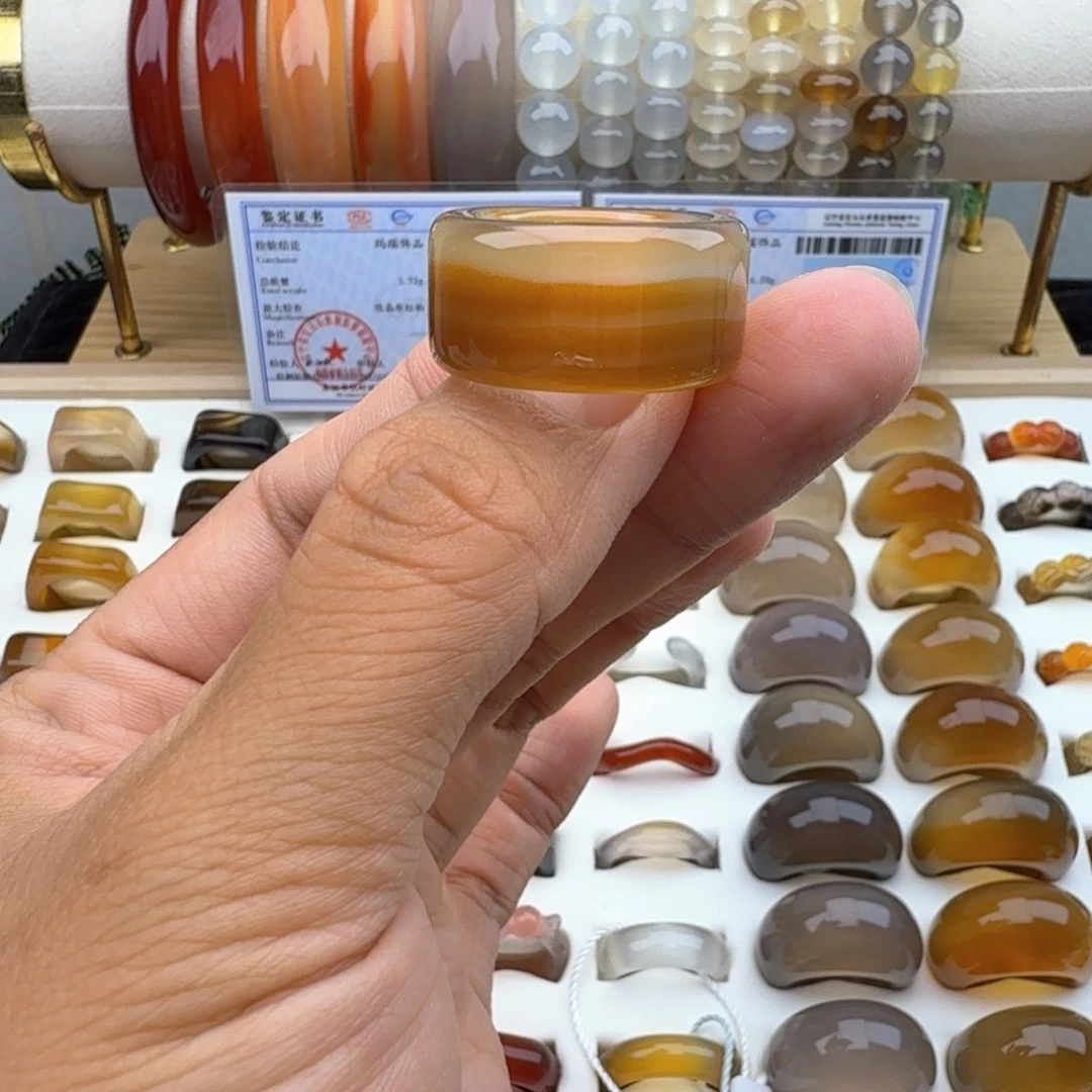玛瑙/玉髓未镶嵌戒圈18圈