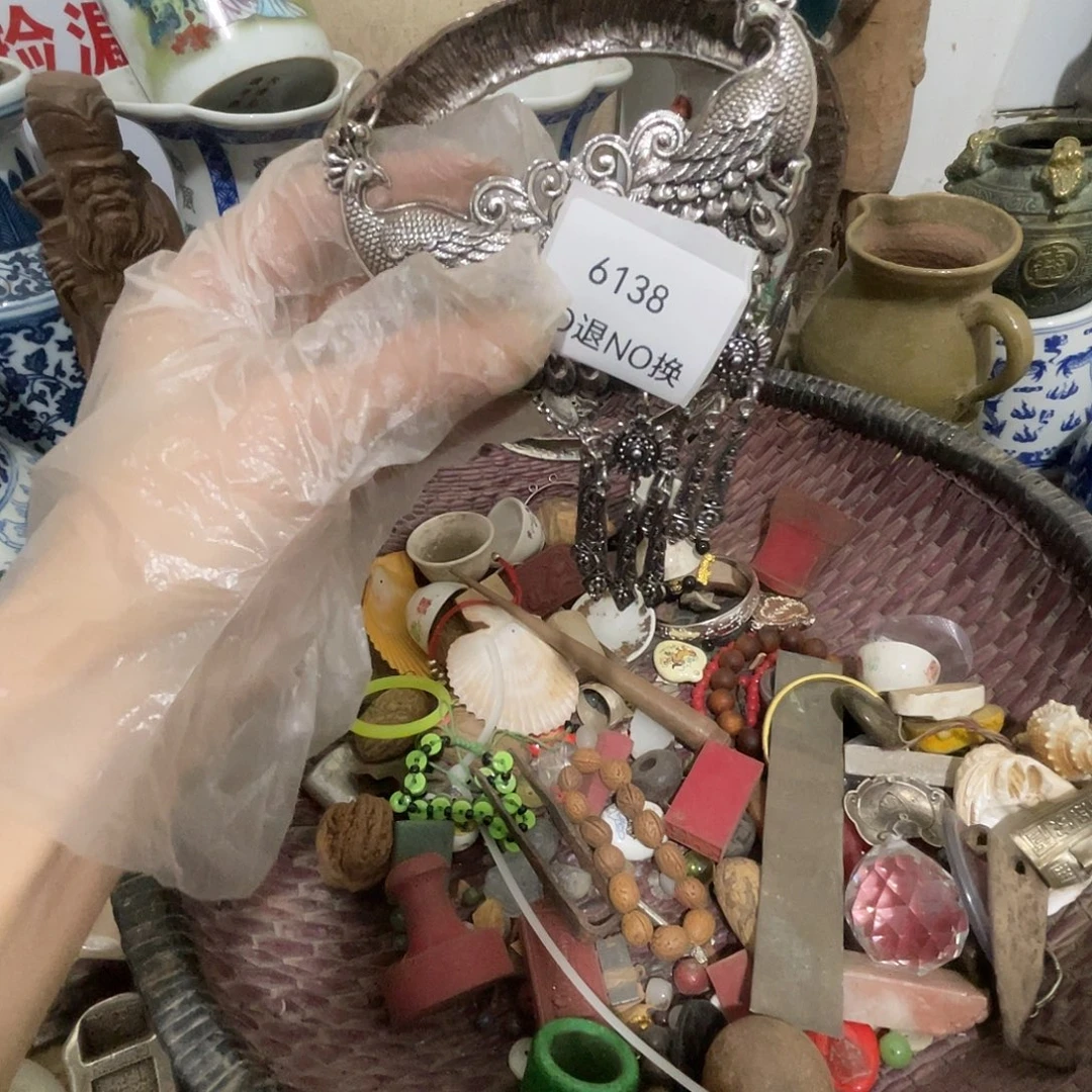 岁***烟瓷片6138号工艺品