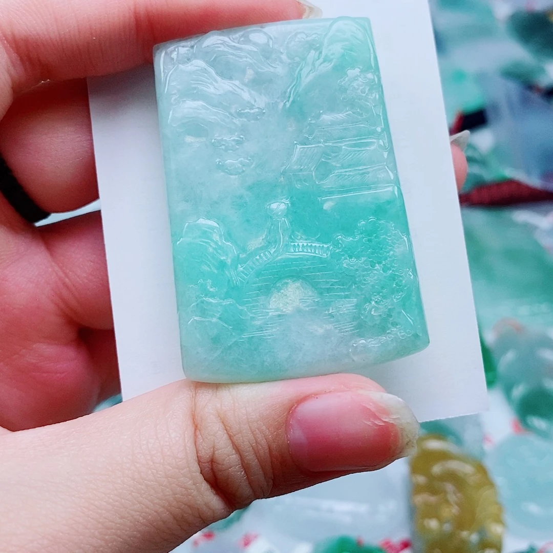 情***价翡翠未镶嵌颈饰翡翠