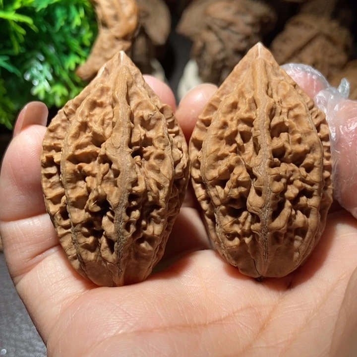 把件文玩核桃东北楸子小雪22