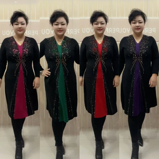 新款时尚针织连衣裙