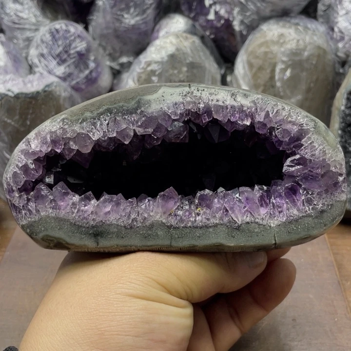 珠宝半成品未镶嵌紫晶