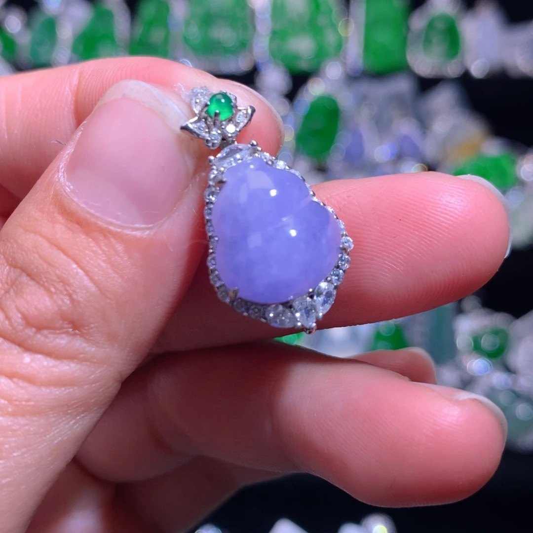 【闪购商品】颈饰银S925镶嵌翡翠天然翡翠