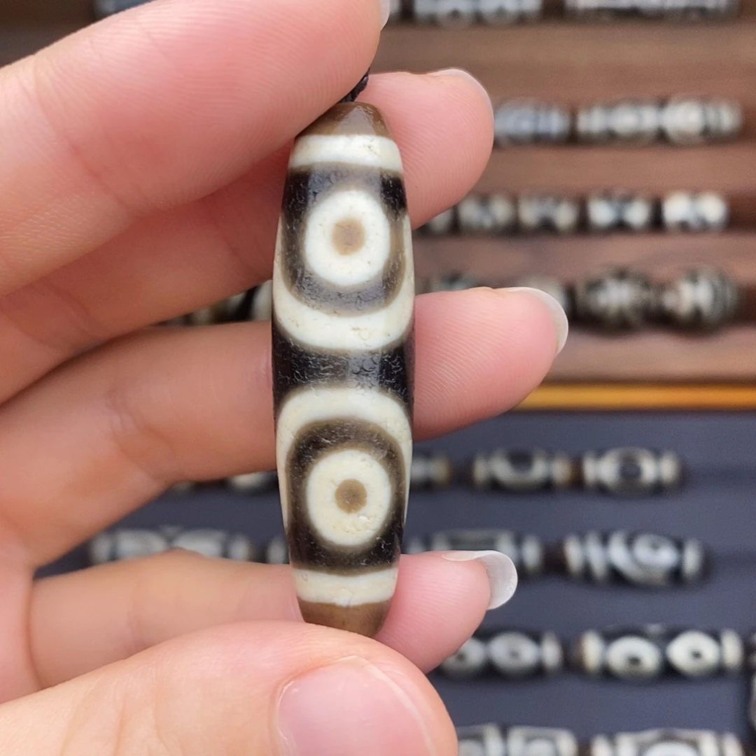 有***人玛瑙/玉髓颈饰合金