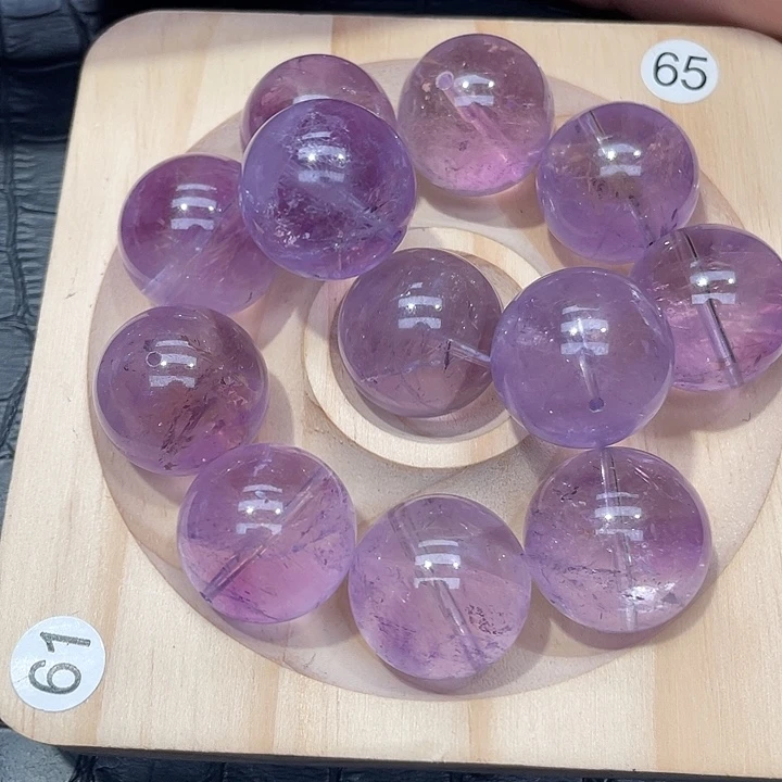 哈***术水晶未镶嵌珠宝半成品微瑕1.9