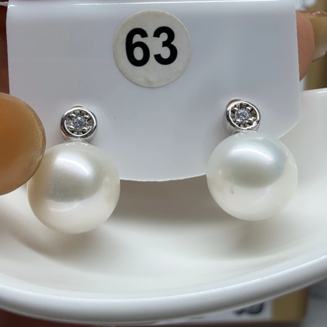 淡水珍珠银S925镶嵌耳饰