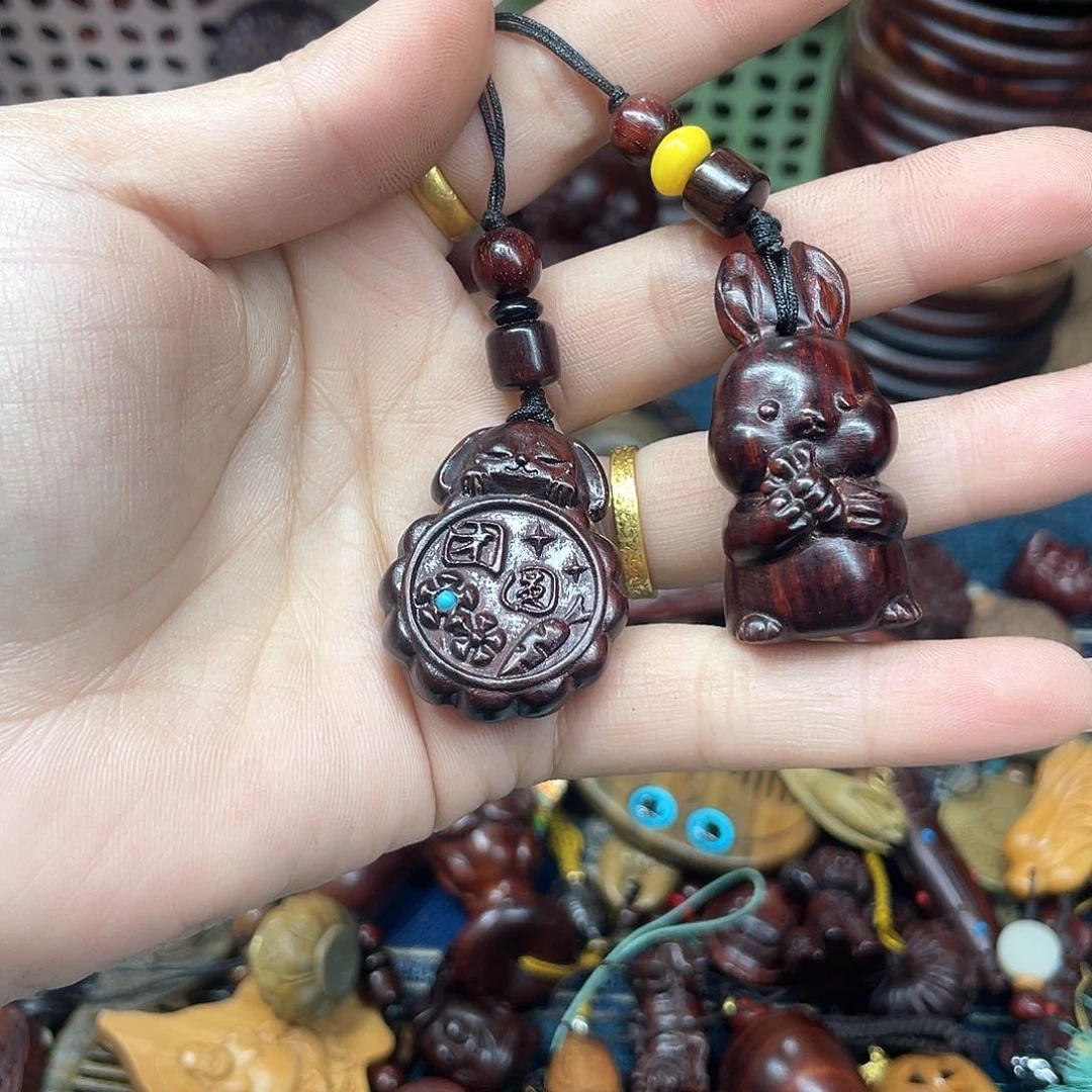 维腊木（绿檀）无事牌