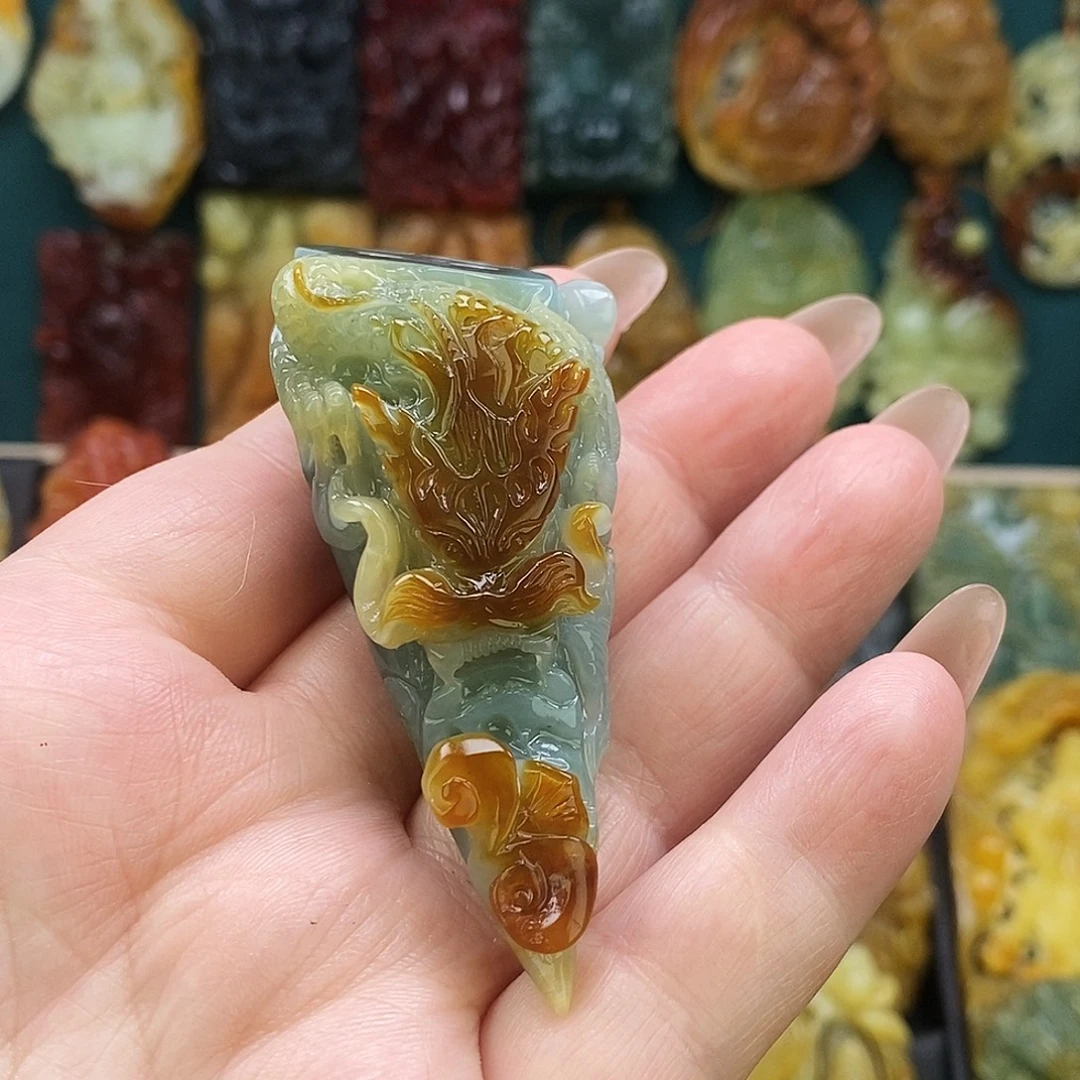 蛇纹石玉未镶嵌颈饰福利龙牙