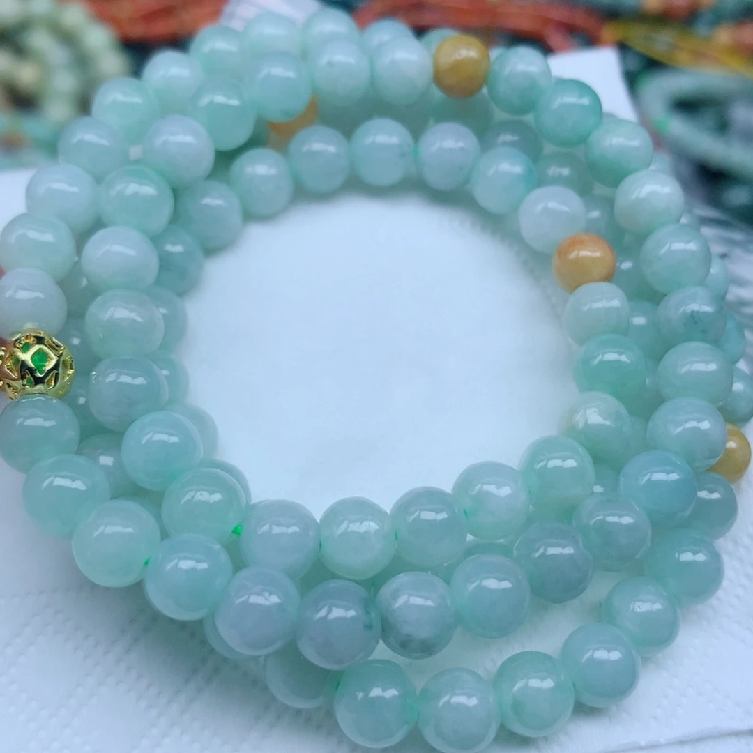 翡翠未镶嵌颈饰01