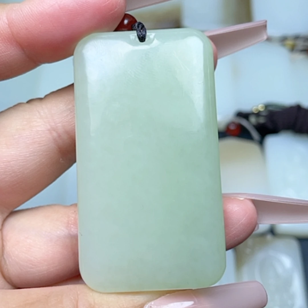 【闪购商品】颈饰未镶嵌和田玉