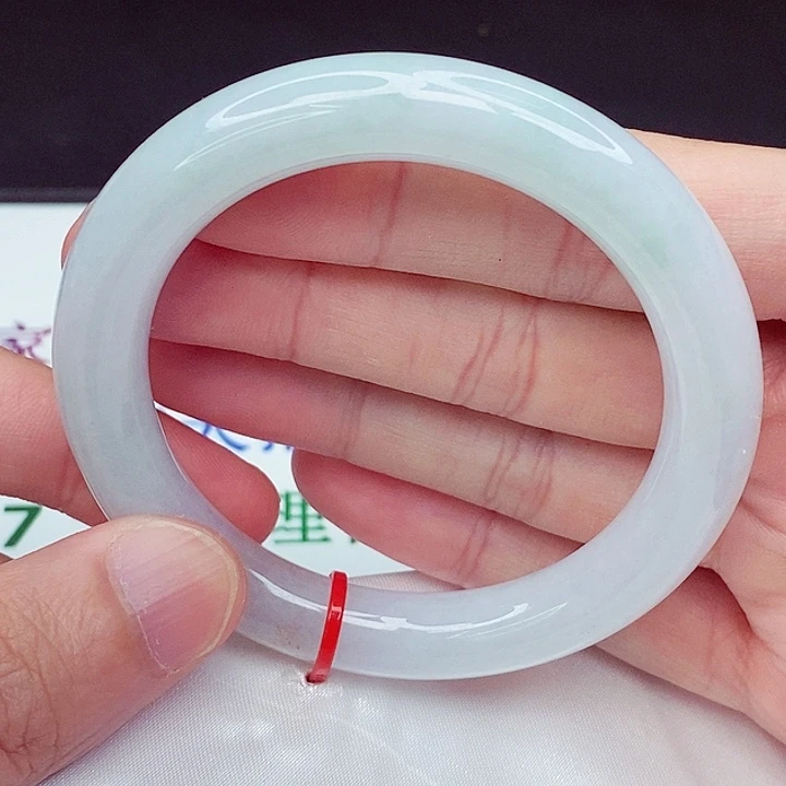 翡翠手镯未镶嵌56.8圈