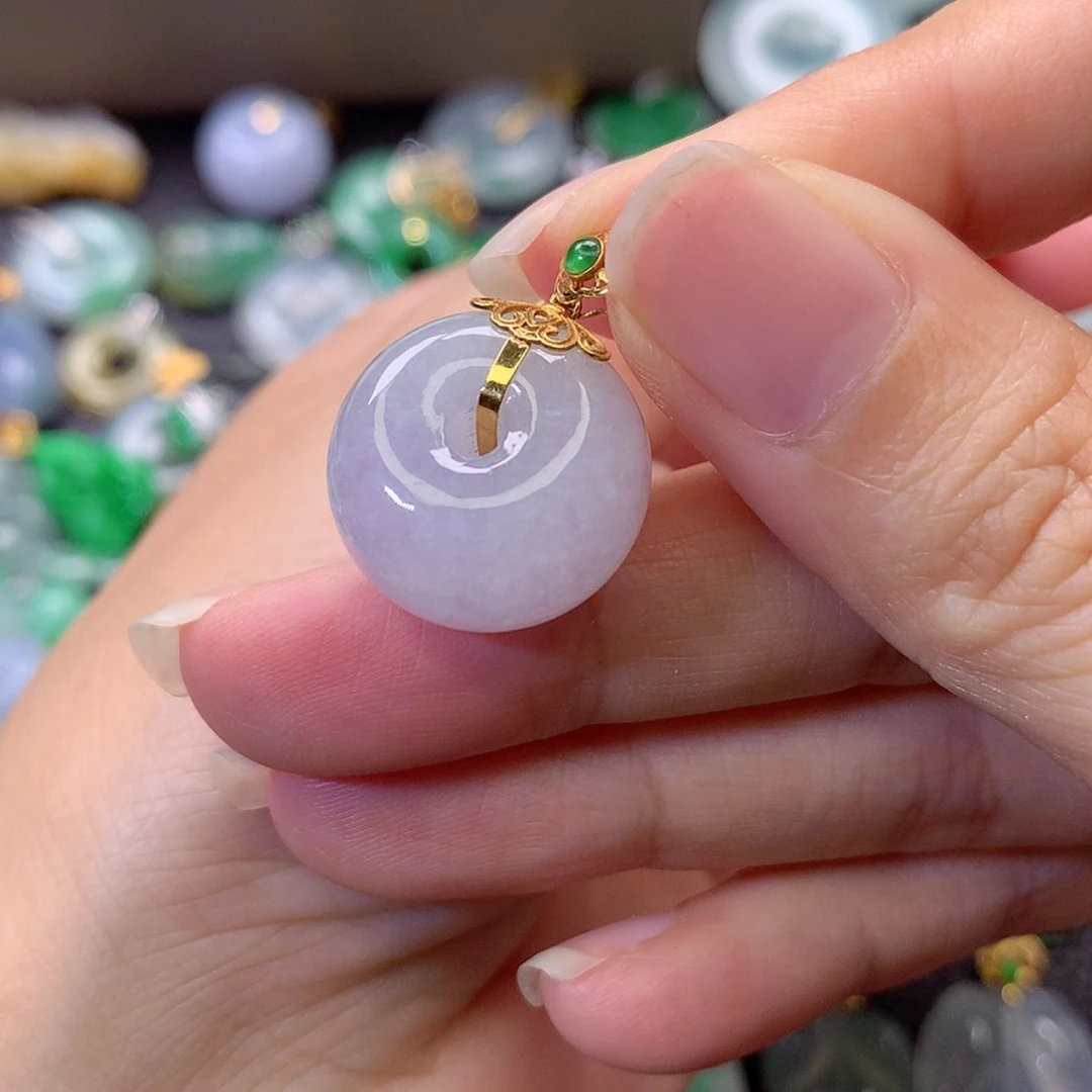 【闪购商品】吊坠(赠链)18K金镶嵌翡翠