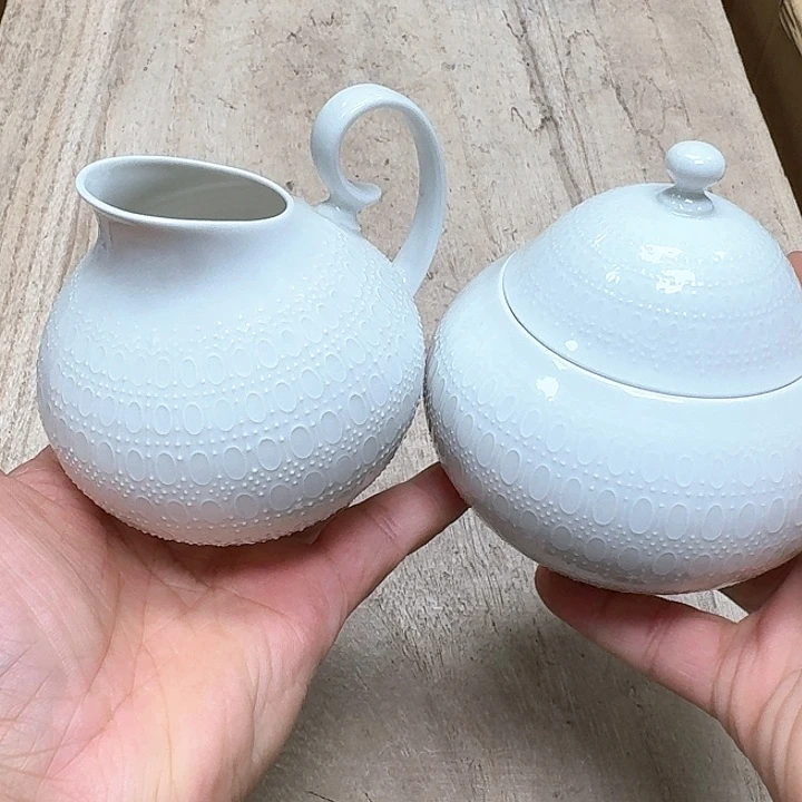 瓷片哈哈哈哈哈哈哈哈哈