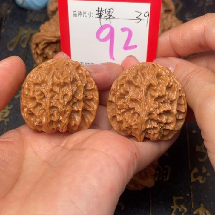 吊坠桃核文玩的好