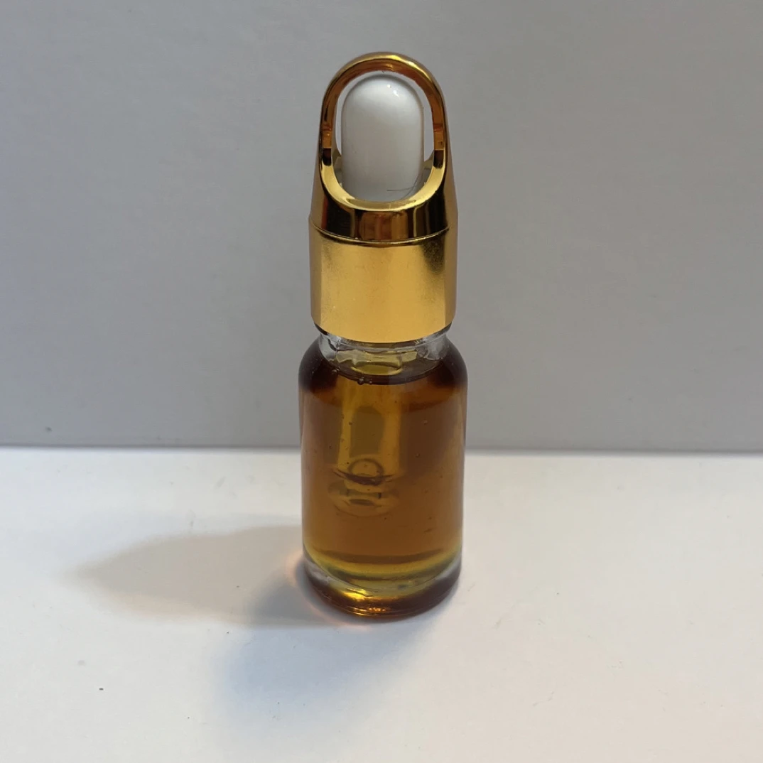 沉香沉香白奇人工古法萃取精油无添加纯天然10g