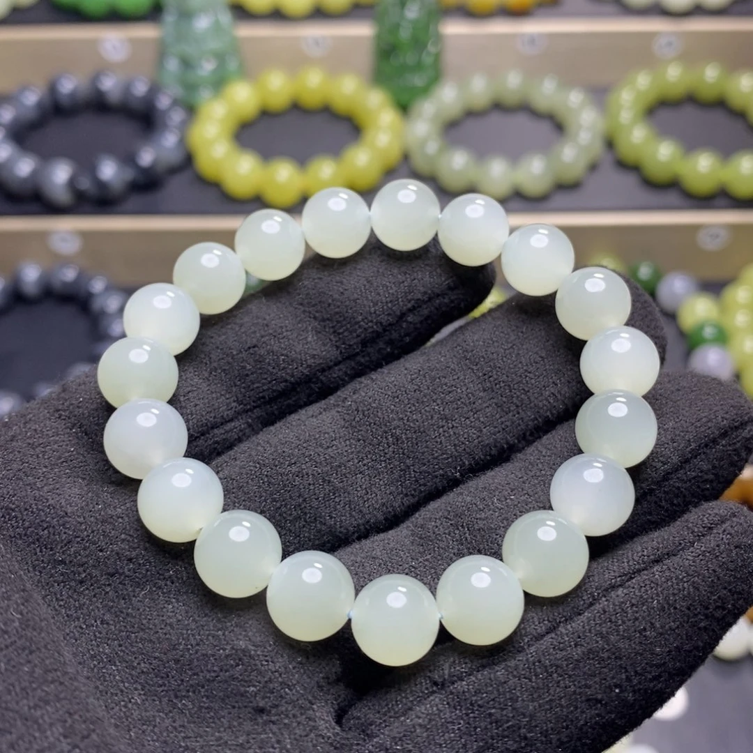 和田玉未镶嵌手串