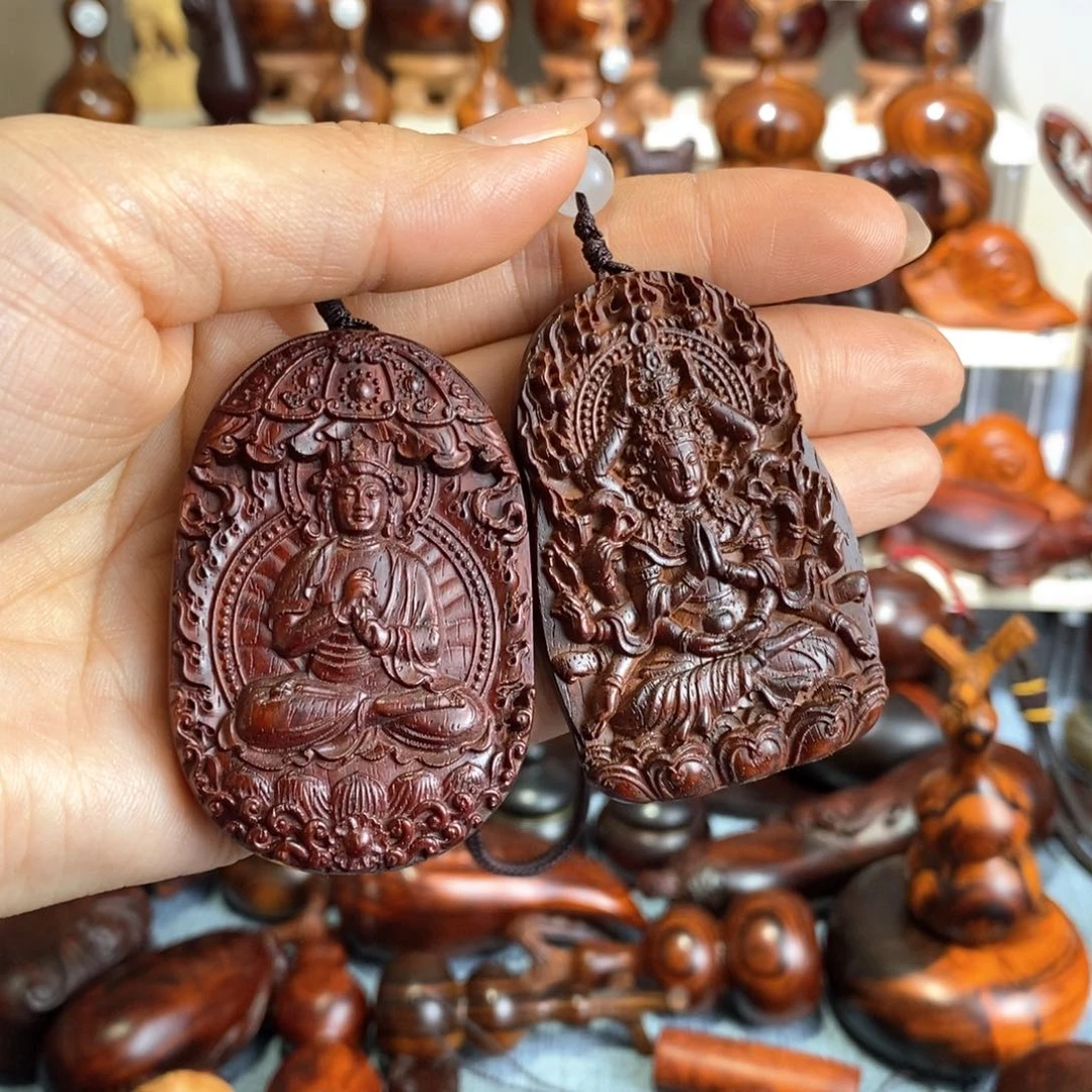 木小叶紫檀双面雕刻手牌1个